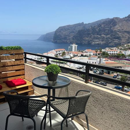 Studio With Fantastic Sea View In Los Gigantes Puerto de Santiago  Zewnętrze zdjęcie